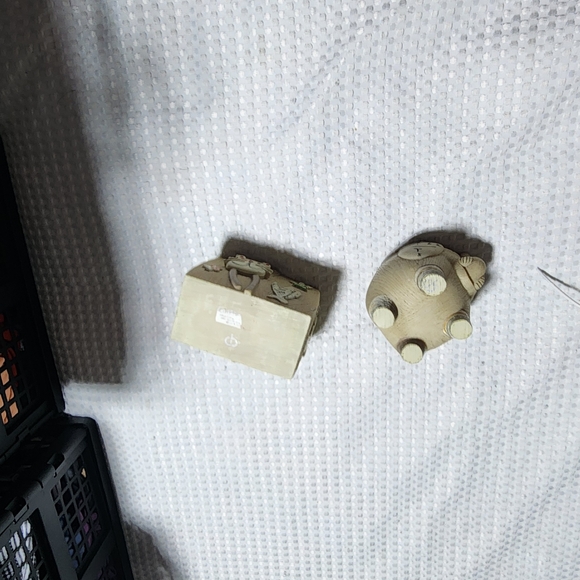 JUNGLE SAFARI EUC KIDS BATHROOM VANITY SET TOOTHBRUSH AND BRUSH HOLDERD - Picture 6 of 6